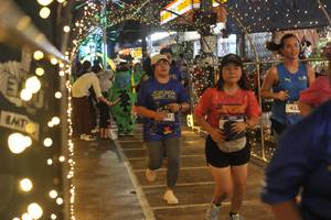 BIB: 783, 453
                            <button type="button" onclick="openModal(26220325)" class="btn btn-primary btn-sm float-right btn-popup" data-toggle="modal" data-target=".modal-high-quality">
                        <i class="fas fa-shopping-cart"></i> Add to Cart
                    </button>
                                            <button type="button" onclick="isThisMe(26220325, true)" class="btn btn-success btn-sm float-right btn-popup btn-isme hidden" data-toggle="tooltip" data-placement="bottom" title="นี่คือรูปของคุณใช่ไหม คลิกที่นี่เพื่อเอาเข้าอัลบั้ม">
                        <i class="fas fa-plus"></i> Add to album
                    </button>
                    <button type="button" onclick="isThisMe(26220325, false)" class="btn btn-warning btn-sm float-right btn-popup btn-isnotme hidden">
                        <i class="fas fa-ban"></i> Remove from album
                    </button>